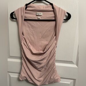 ARITZIA CONTOUR WOMEN’s TOP. Med.